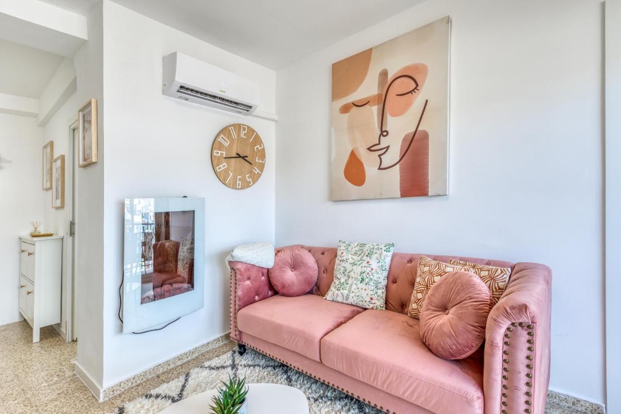 Hanami Avenida De Espana Beach Front - Mountain View Естепона Екстериор снимка